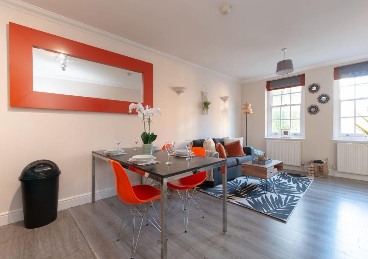 Apartment Welcoming And Radiant - One Bedroom In The Heart Of South *