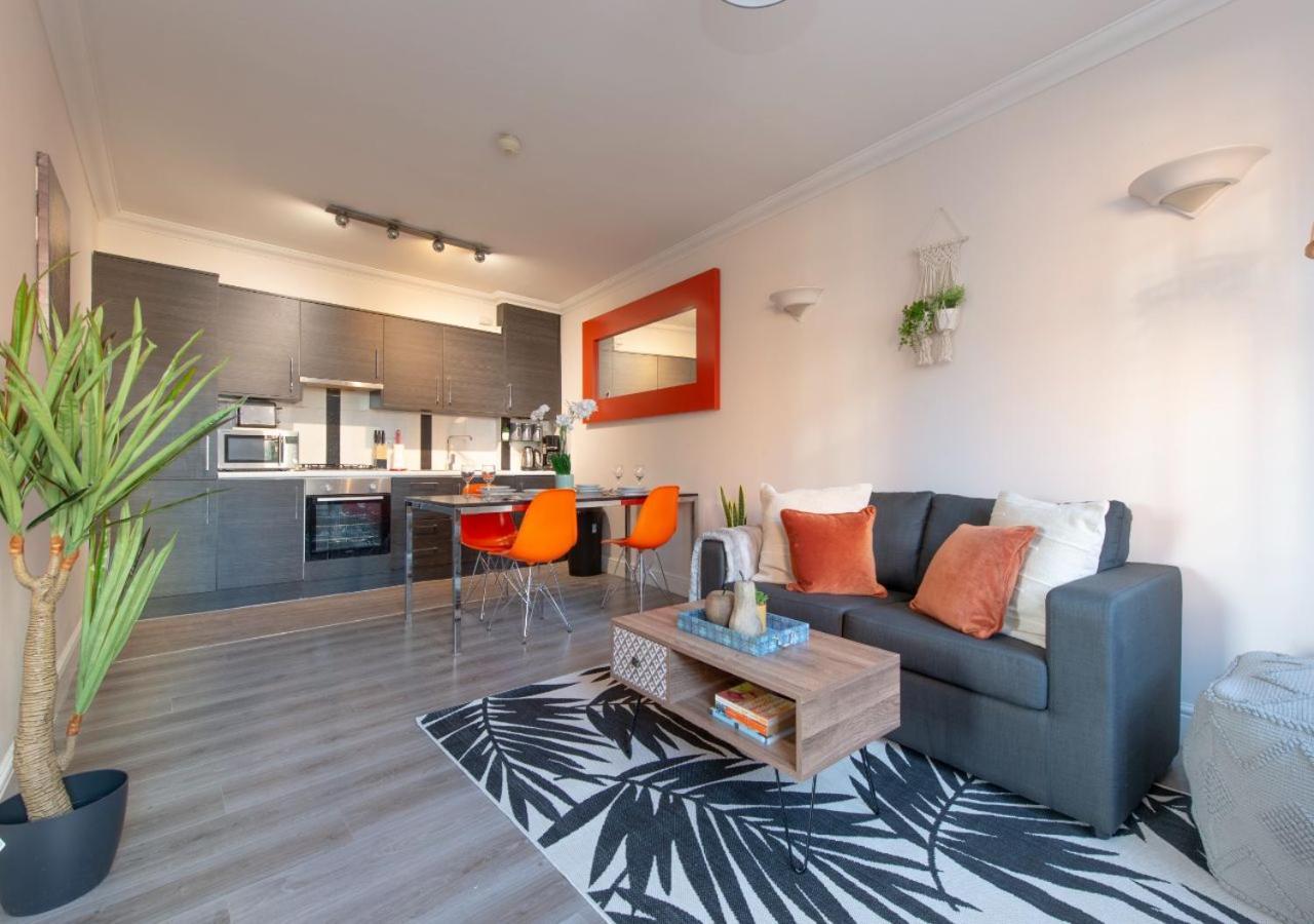 Apartment Welcoming And Radiant - One Bedroom In The Heart Of South *