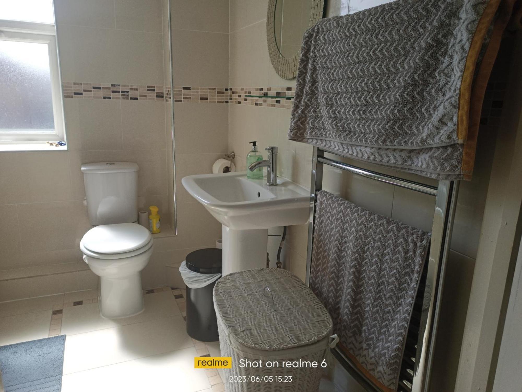 Privatunterkunft Goldy's Place In E17