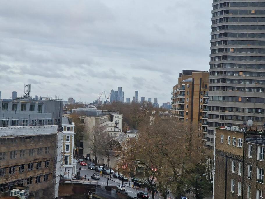 Large 1 Bed Flat Near Hyde Park Lejlighed *