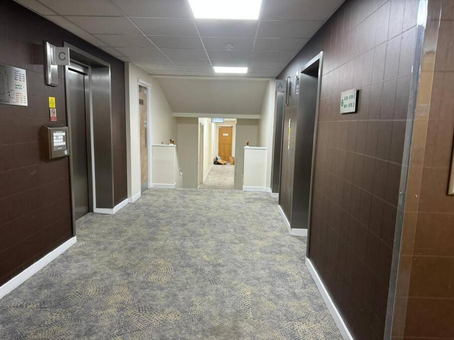 Large 1 Bed Flat Near Hyde Park Lejlighed London