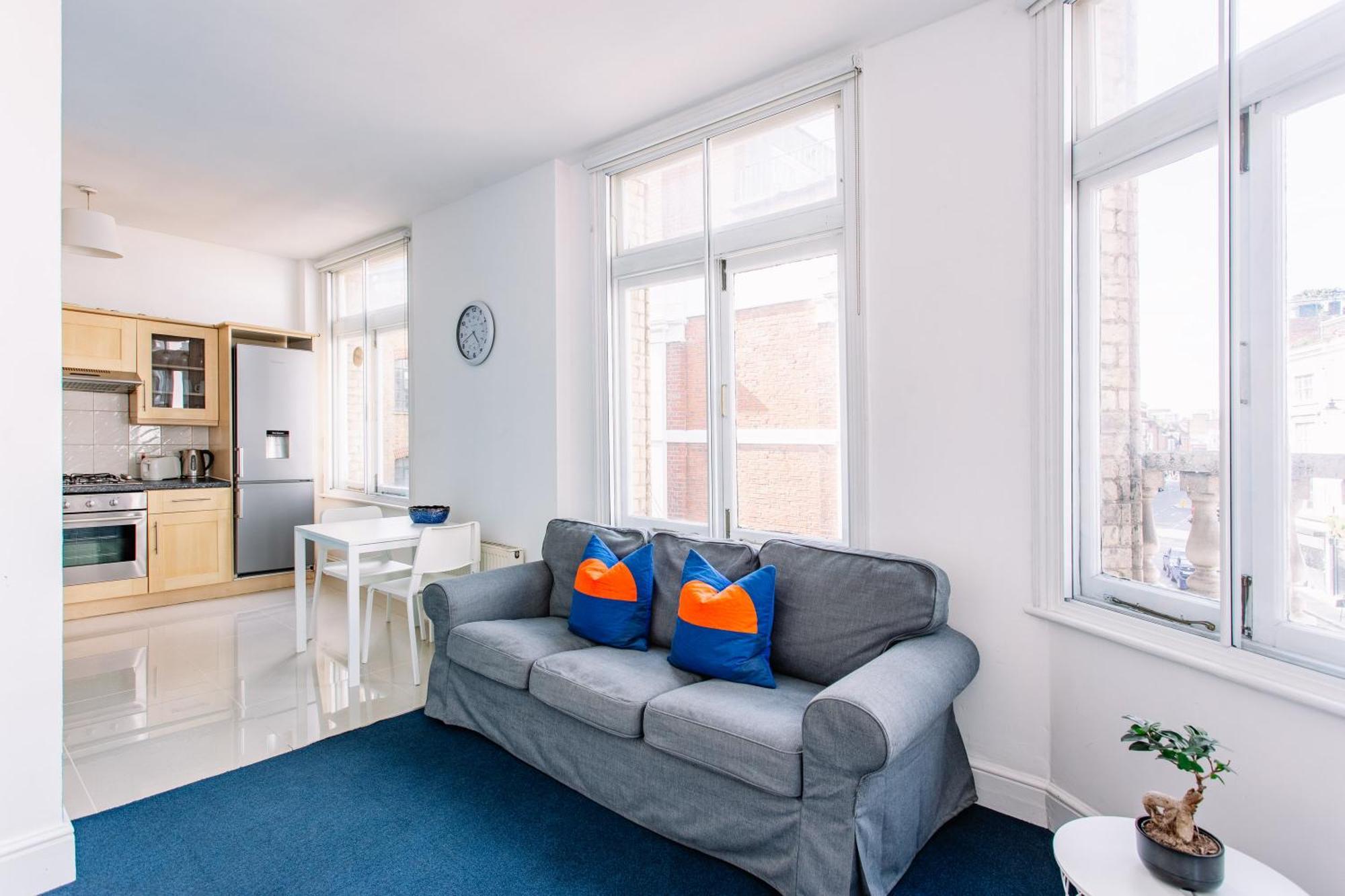 Are Located In The Heart Of Shoreditch * London