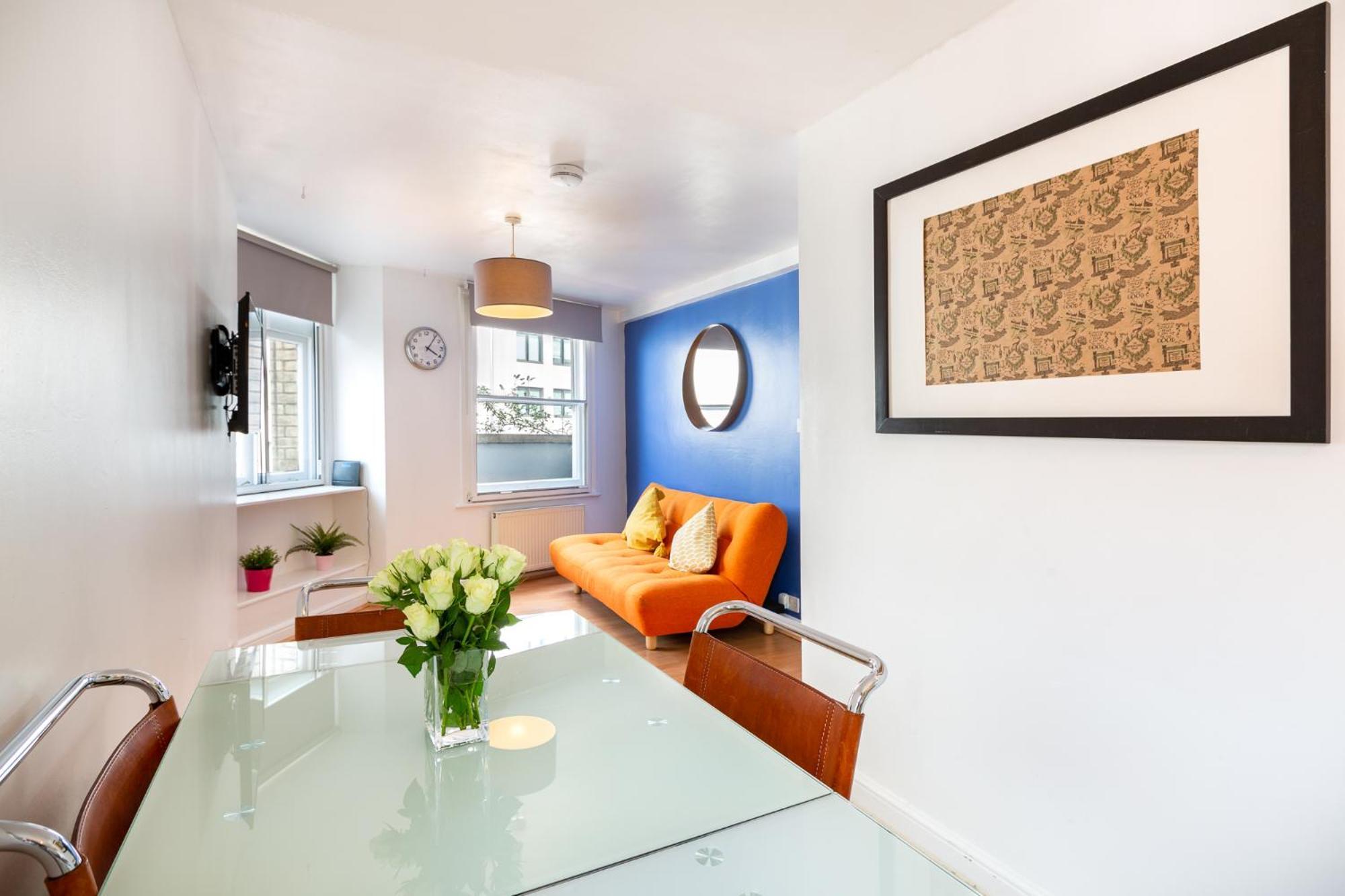 Apartment Are Located In The Heart Of Shoreditch