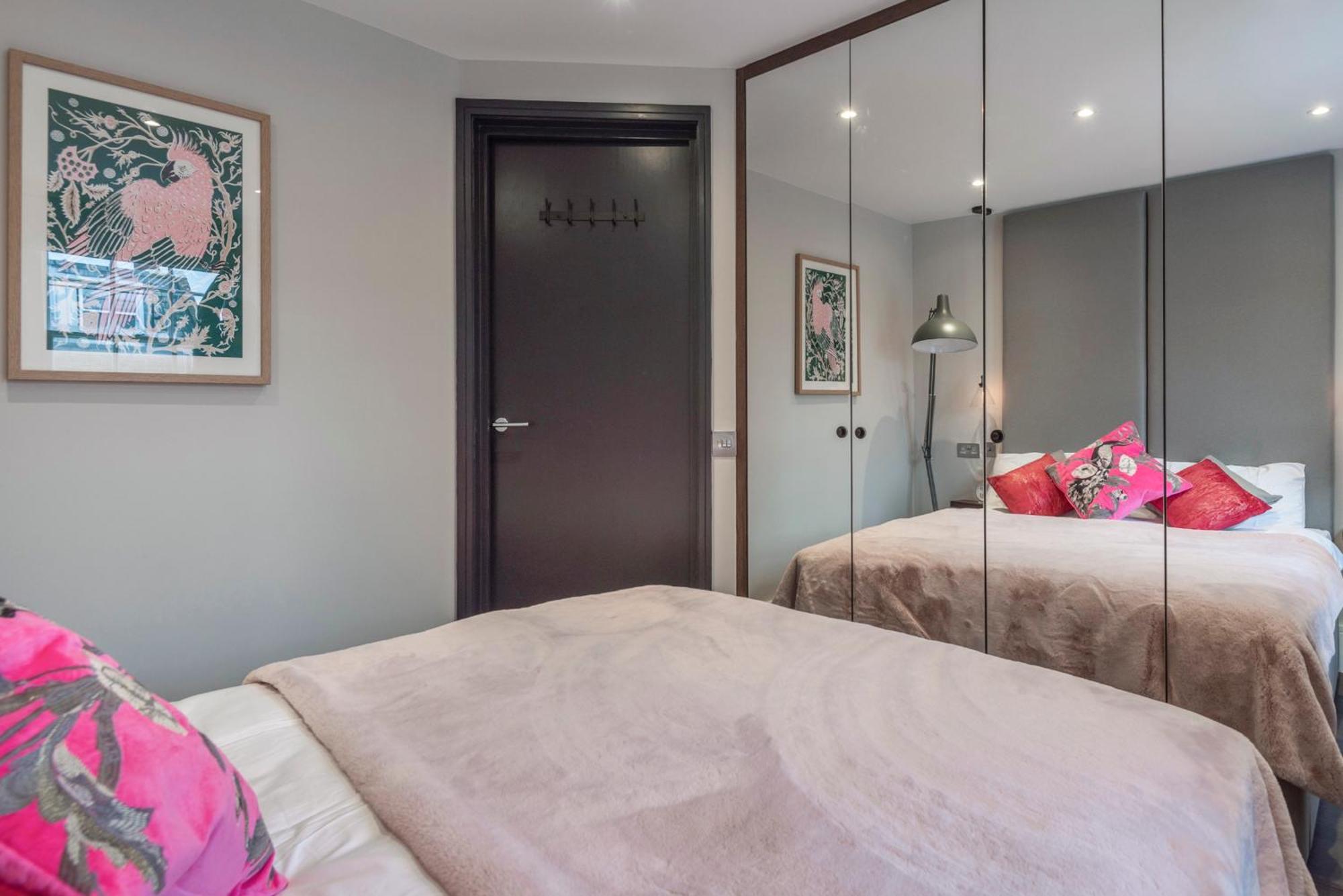 Appartement Luxury Georgian House In Marylebone: Modern 1-bed Retreat Londen