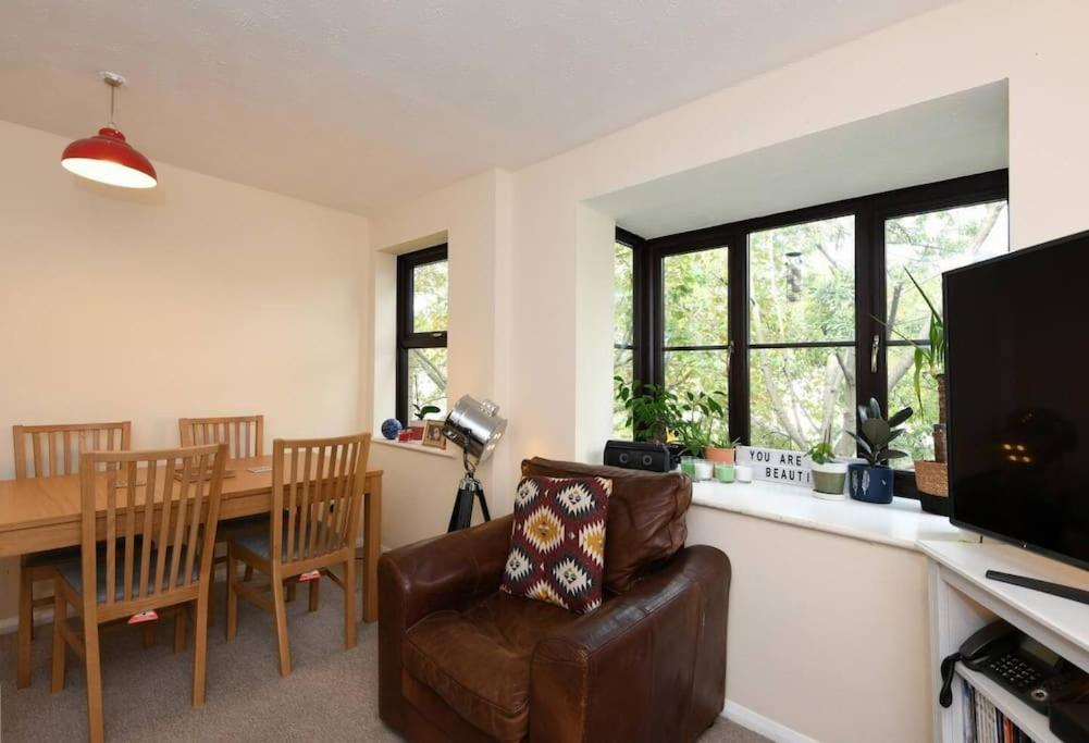 Spacious Walthamstow * London