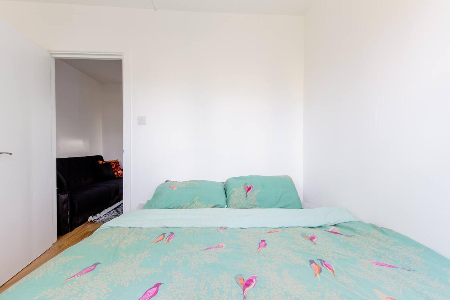 Appartement *brand New 1 Bedroom Flat In London*