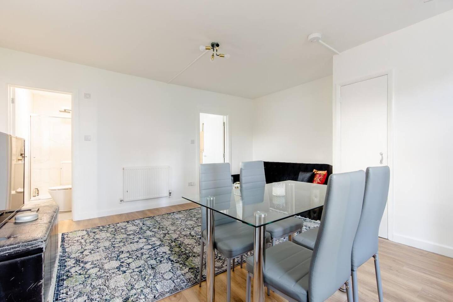Appartement *brand New 1 Bedroom Flat In London*