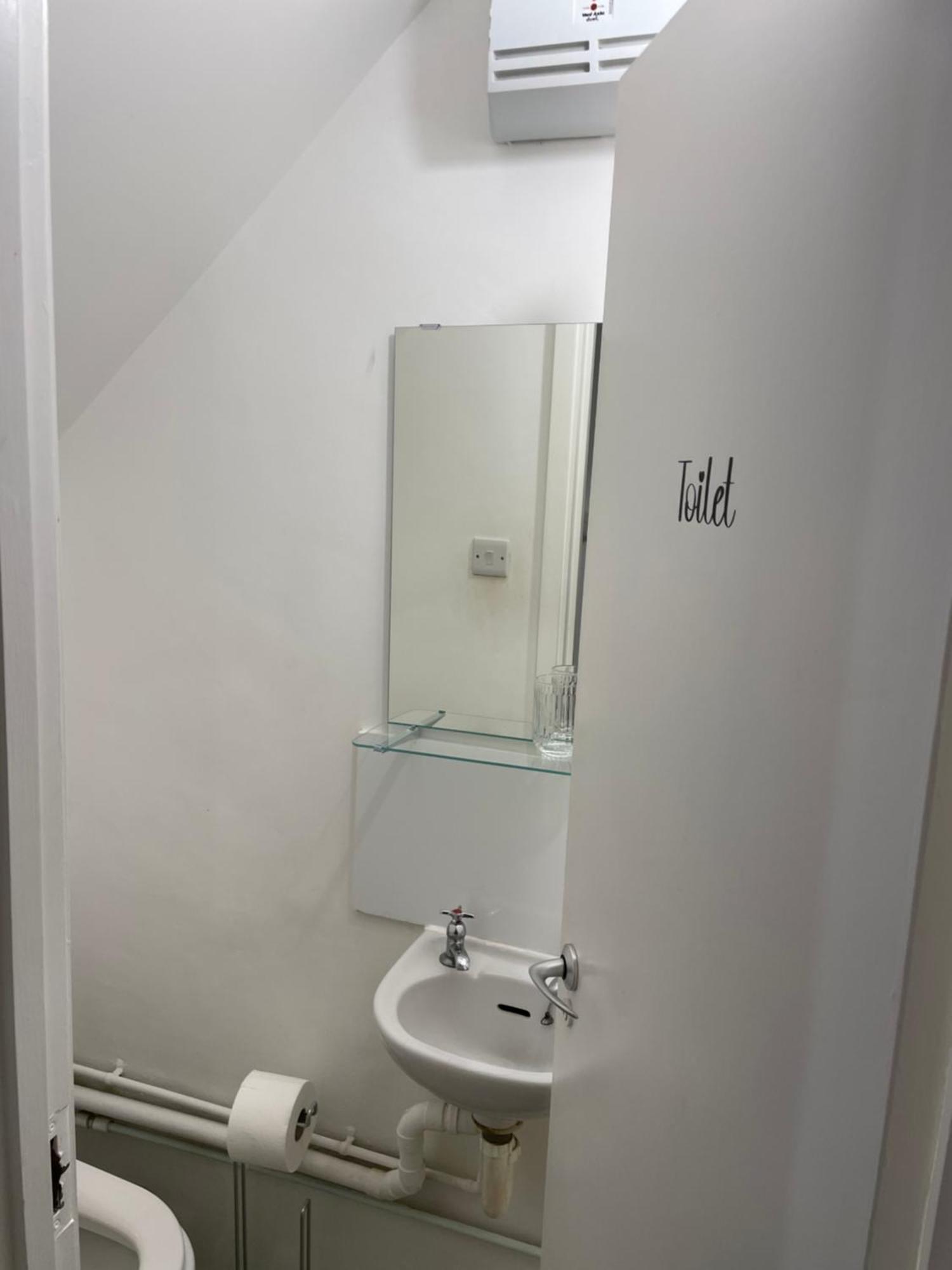 Lovely Triple And Quadruple In Euston & Square In Gasthof