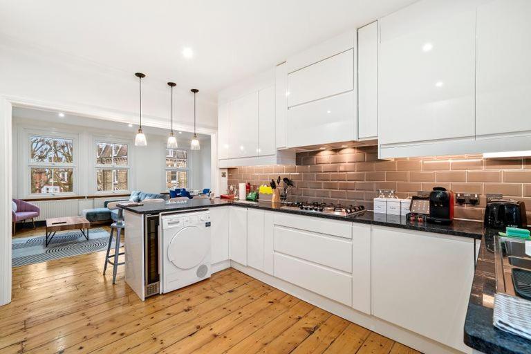 Stylish In Fulham Zone 2 With Private Roof Terrace Lejlighed *