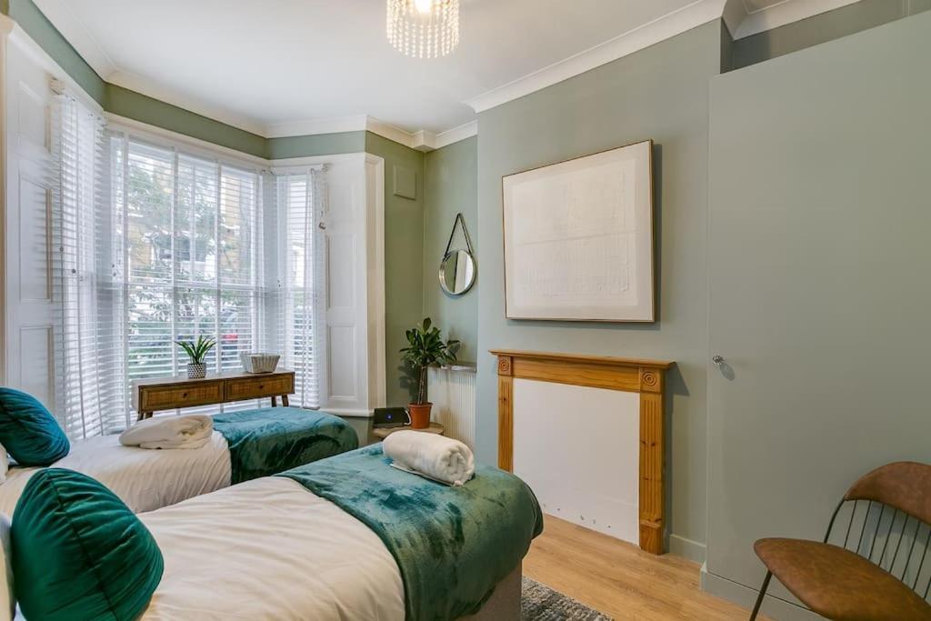 Lägenhet Chic 3 Bedroom Brixtonclapham Near Tube