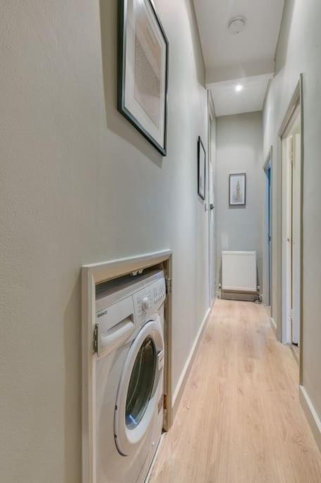 Chic 3 Bedroom Brixtonclapham Near Tube