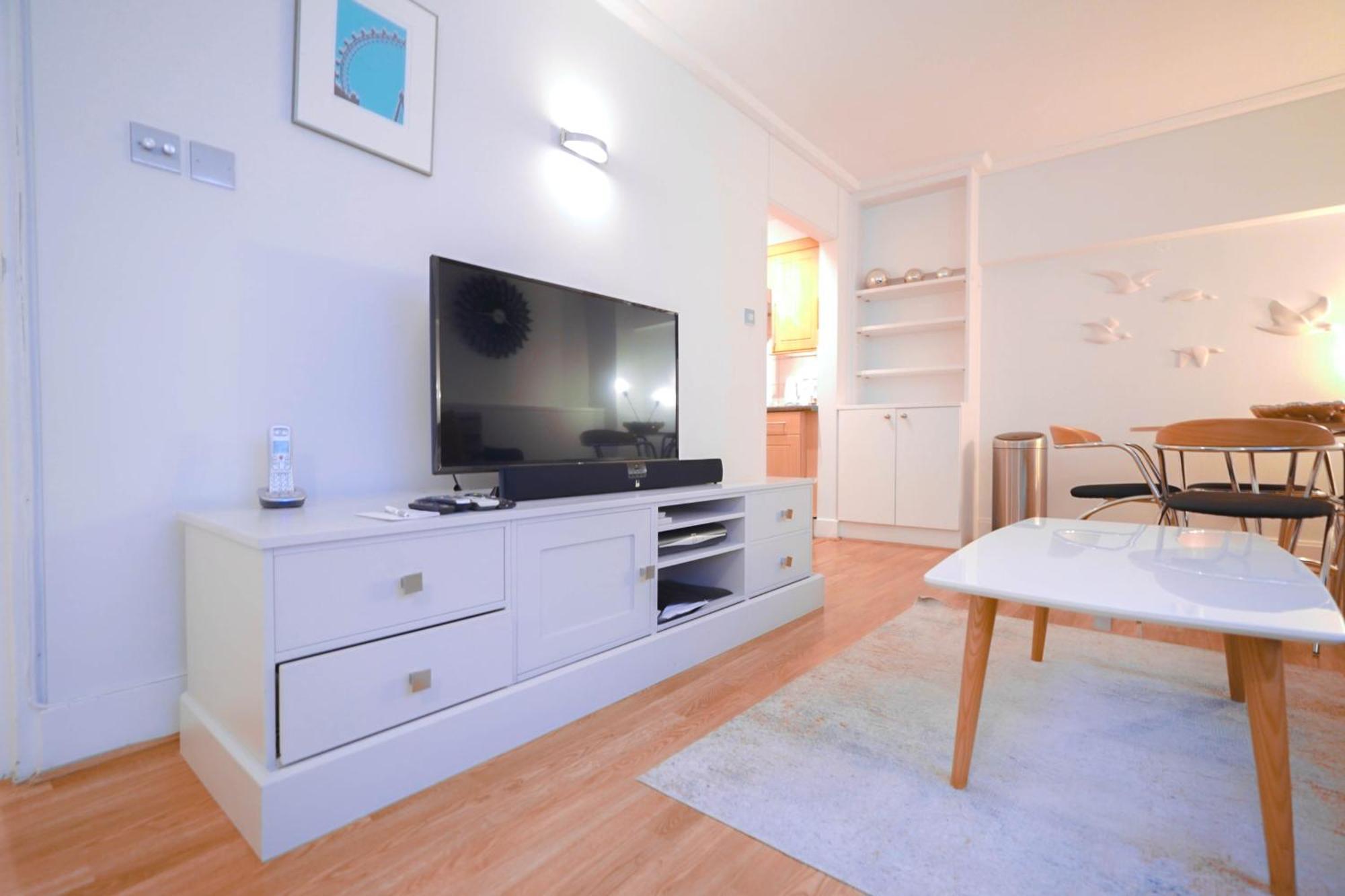 Camden Serviced Apartment London