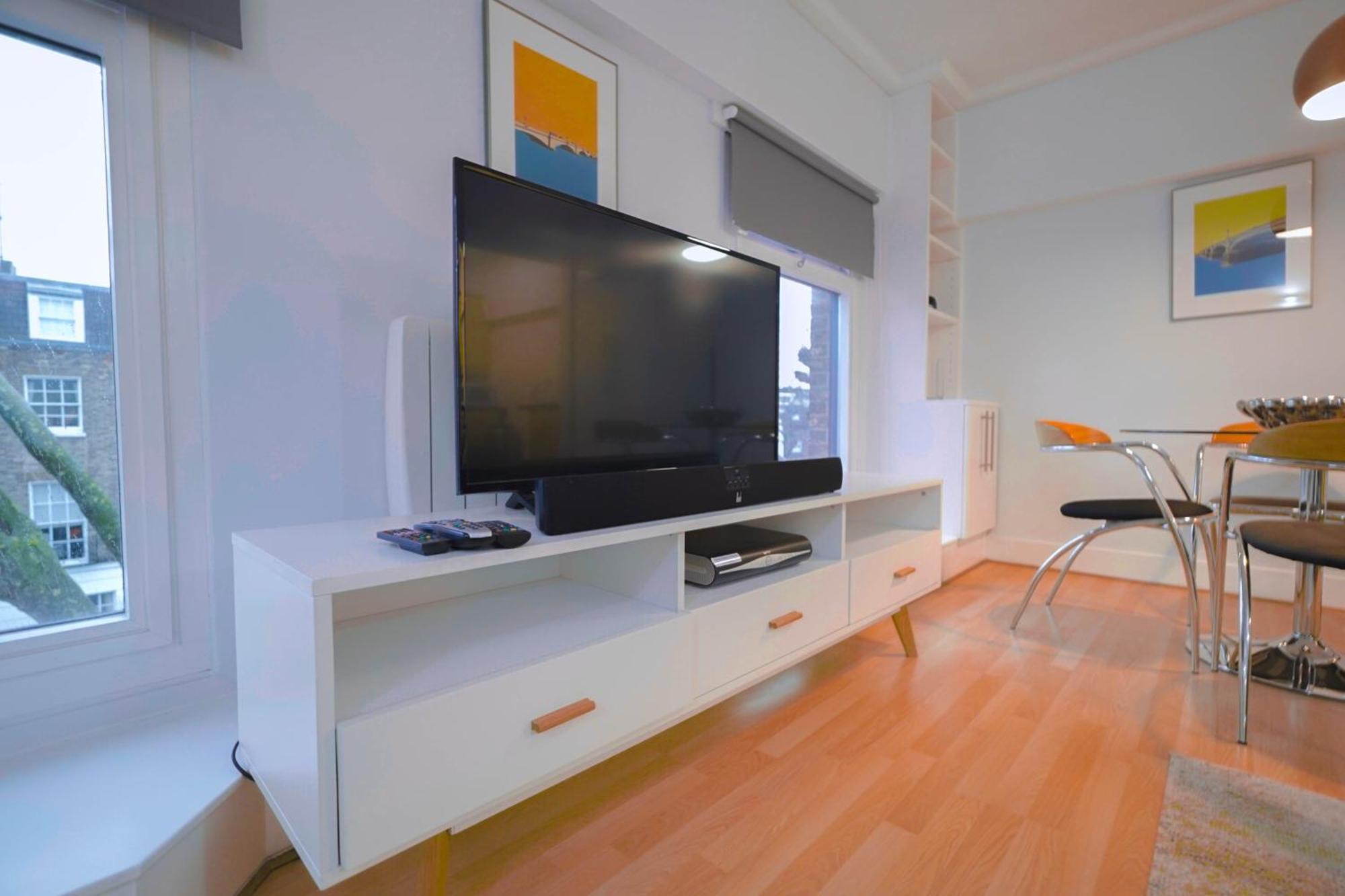 Camden Serviced Apartment *