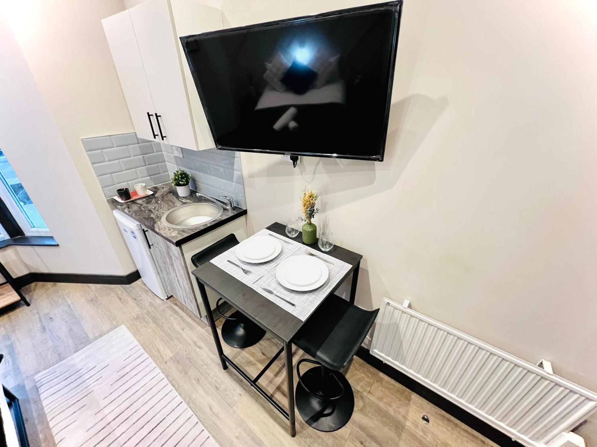 72 Charm Great Location Ii * London