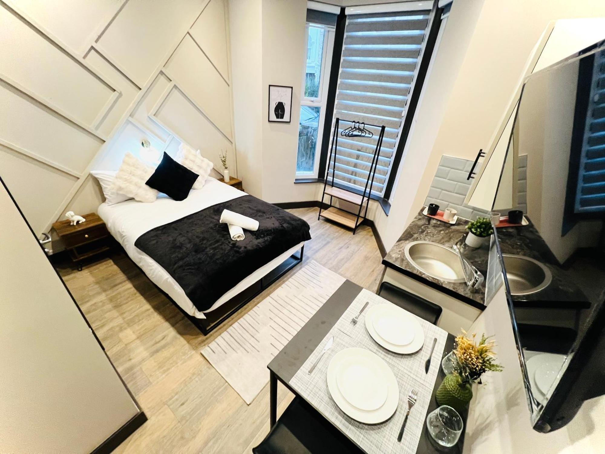 72 Charm Great Location Ii Pensionat *