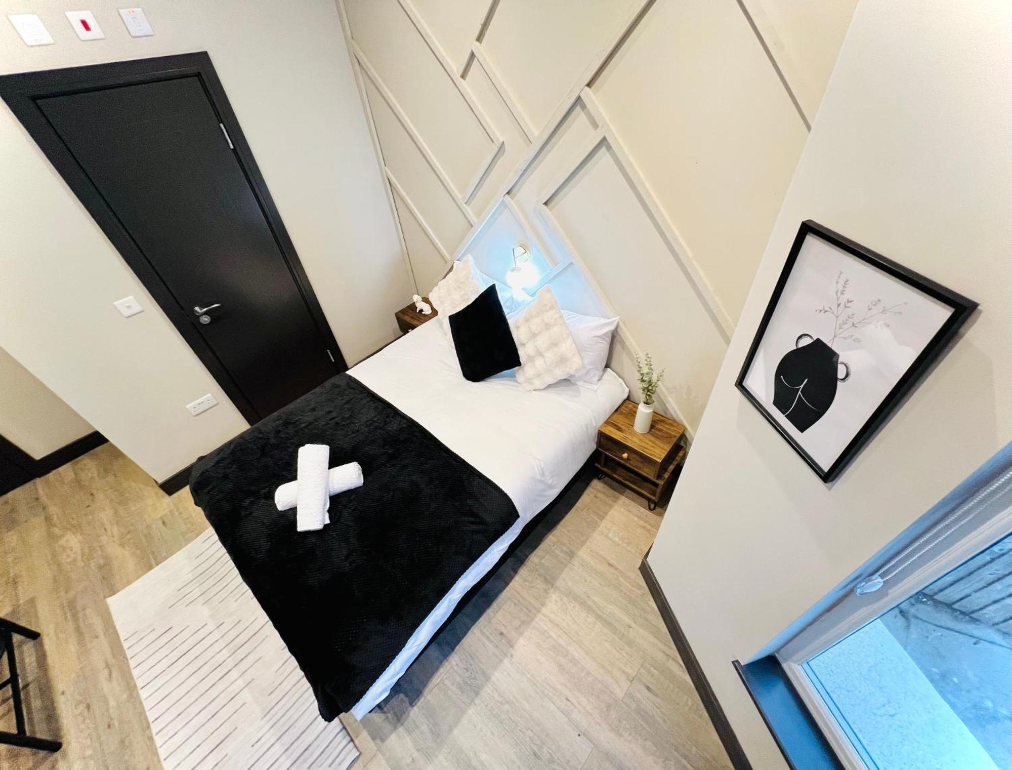 72 Charm Great Location Ii Pensionat London