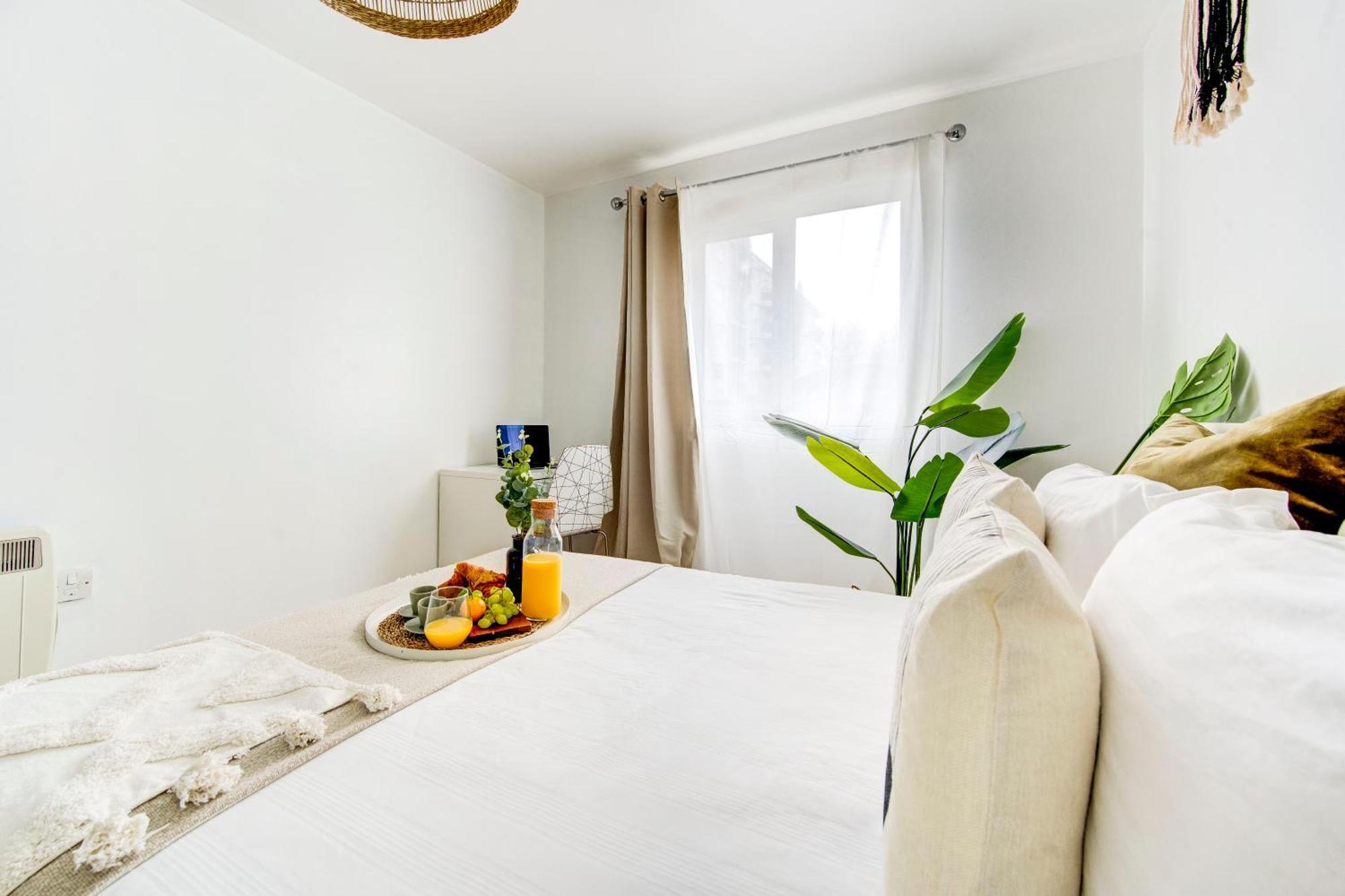 Leilighet 2-bed 2-bath Tower Bridge Gem, Sleeps 8