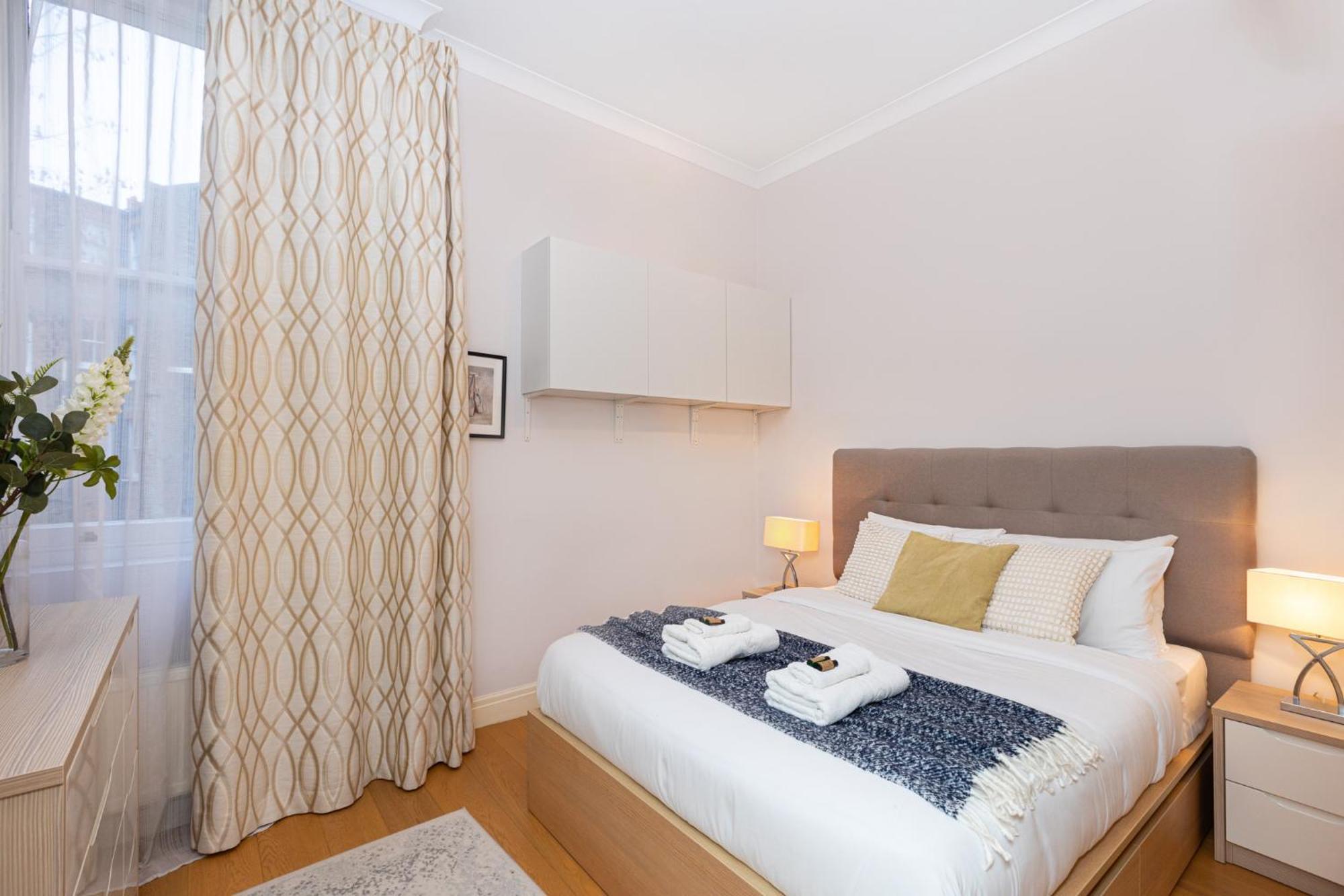 Bright & Charming 2br Flat Wbalcony In Maida Vale Appartement