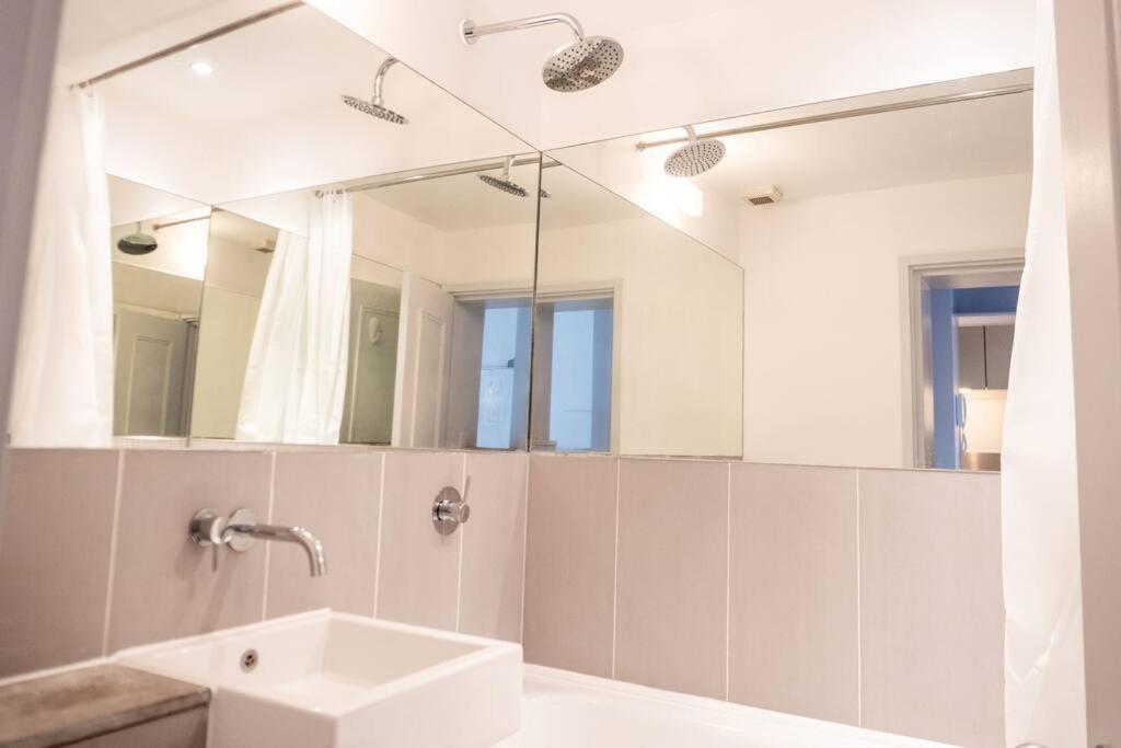 Stylish Flat In The Heart Of South Kensington * London