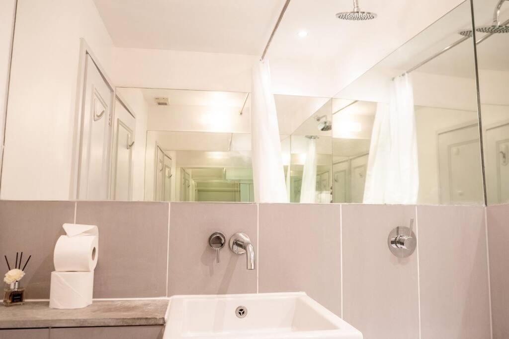 Apartment Stylish Flat In The Heart Of South Kensington London