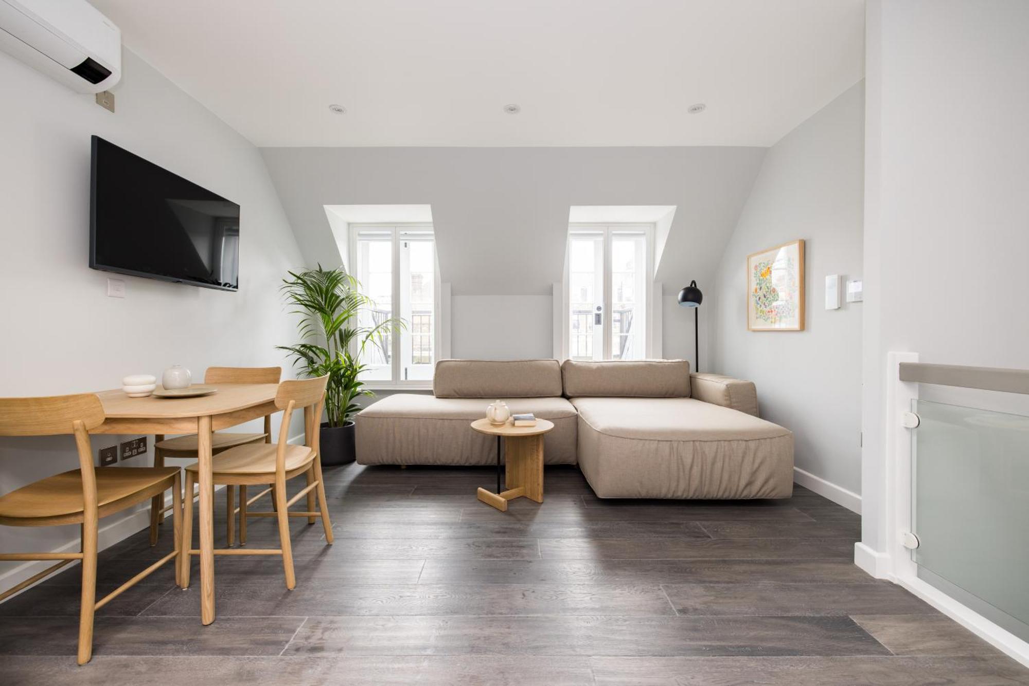 Hausd - Soho Apartment
