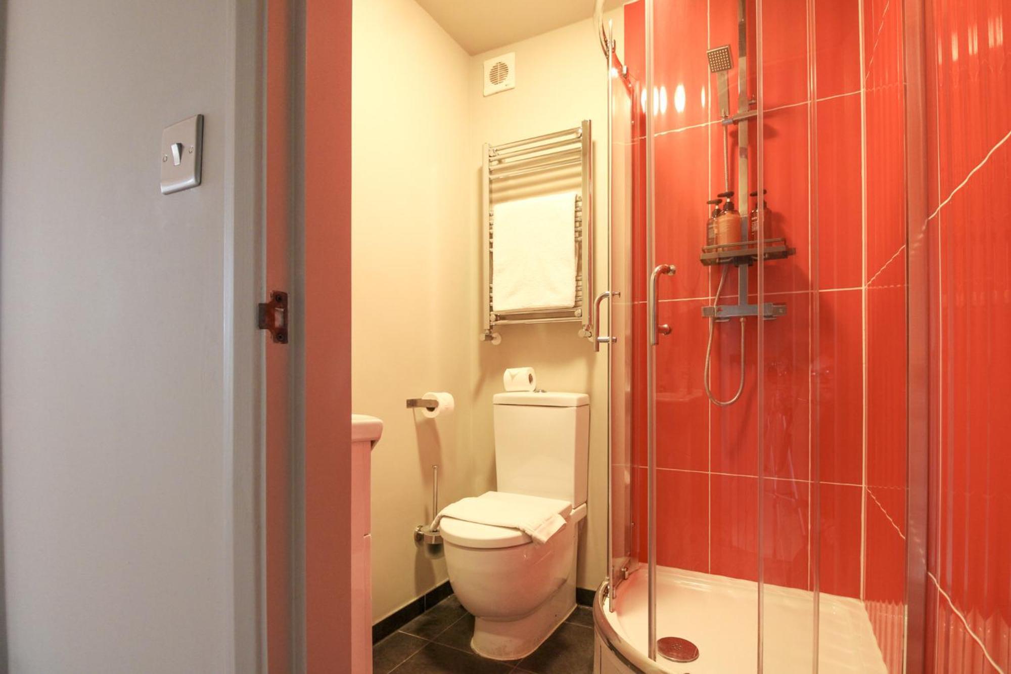 Appartamento 2br Flat King Bed 4 Min To Dlr Easy Access