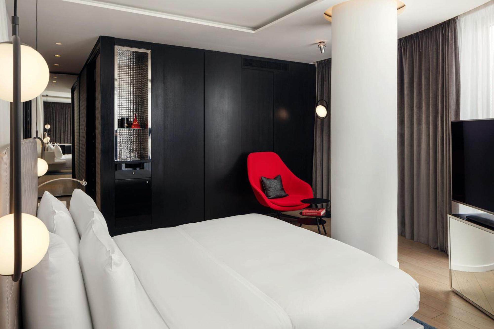W Hotel London