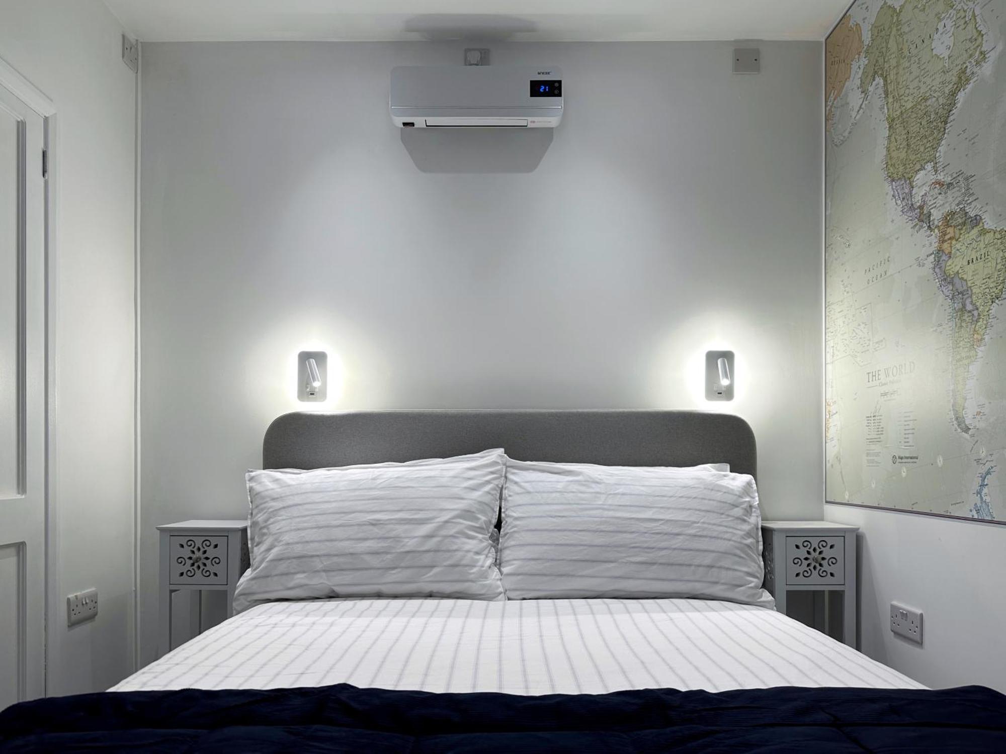 Kensington Hosted By Airoperate Near Notting Hill - 1 Double Bed , 1 Sofa Bed, Ground Floor Via Private Entrance Appartamento