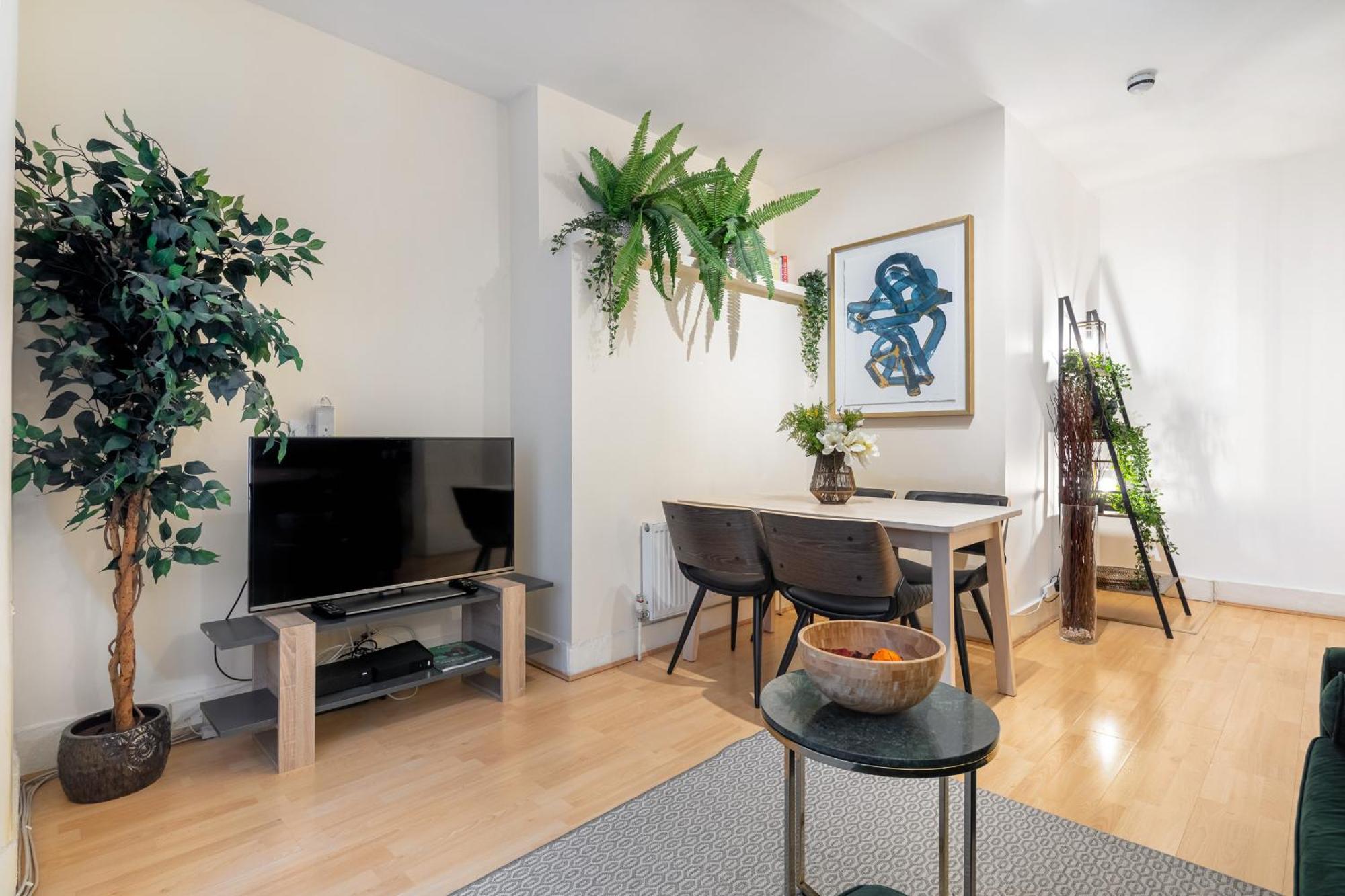 Elegant Kensington With Patio Appartamento