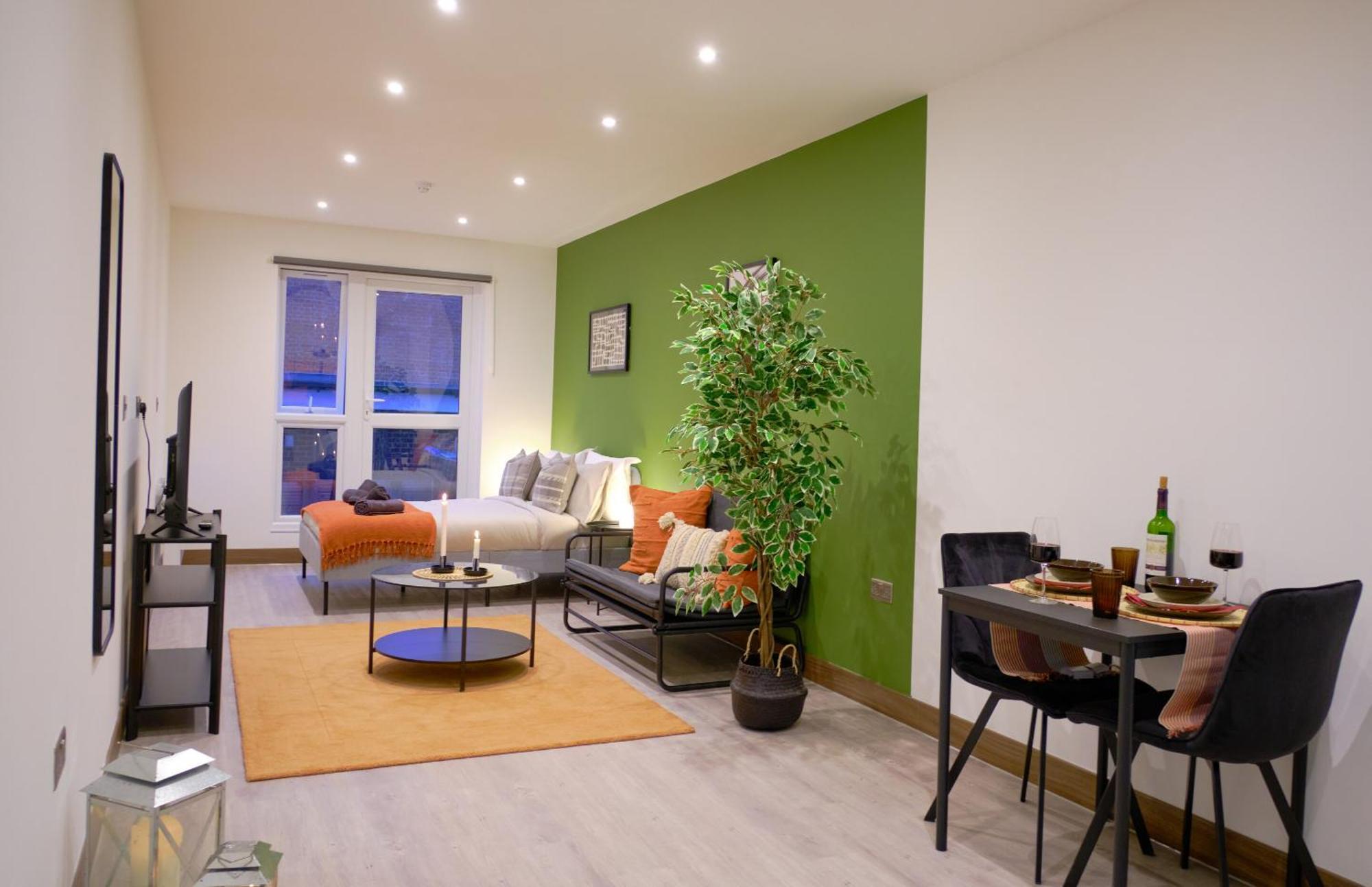 Goldersgreen By Sleepy Londra