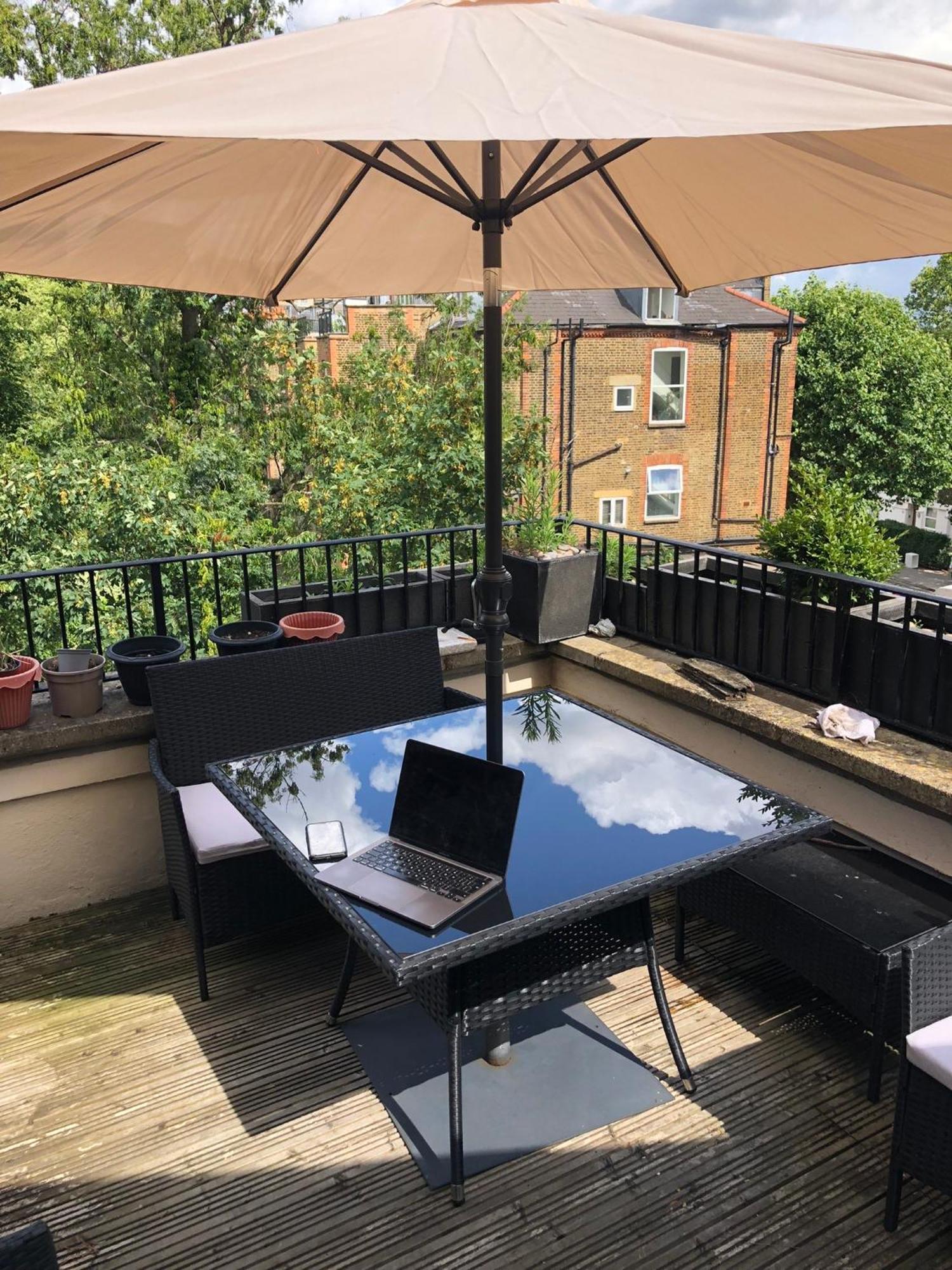 Metropolitan Tranquility: Chic Flat Regent's Park Leilighet