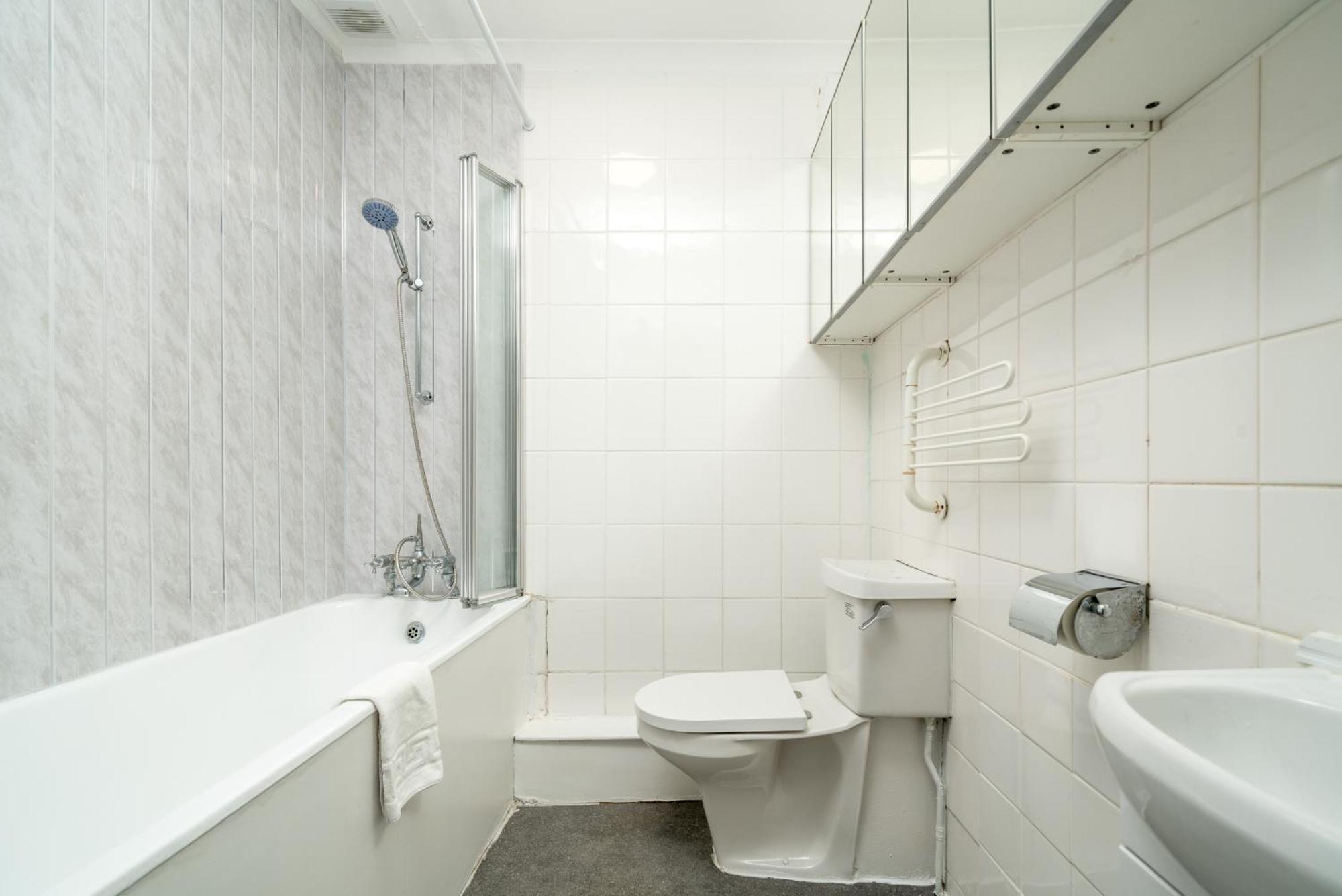 Cozy Maisonette Near Abbey Road London