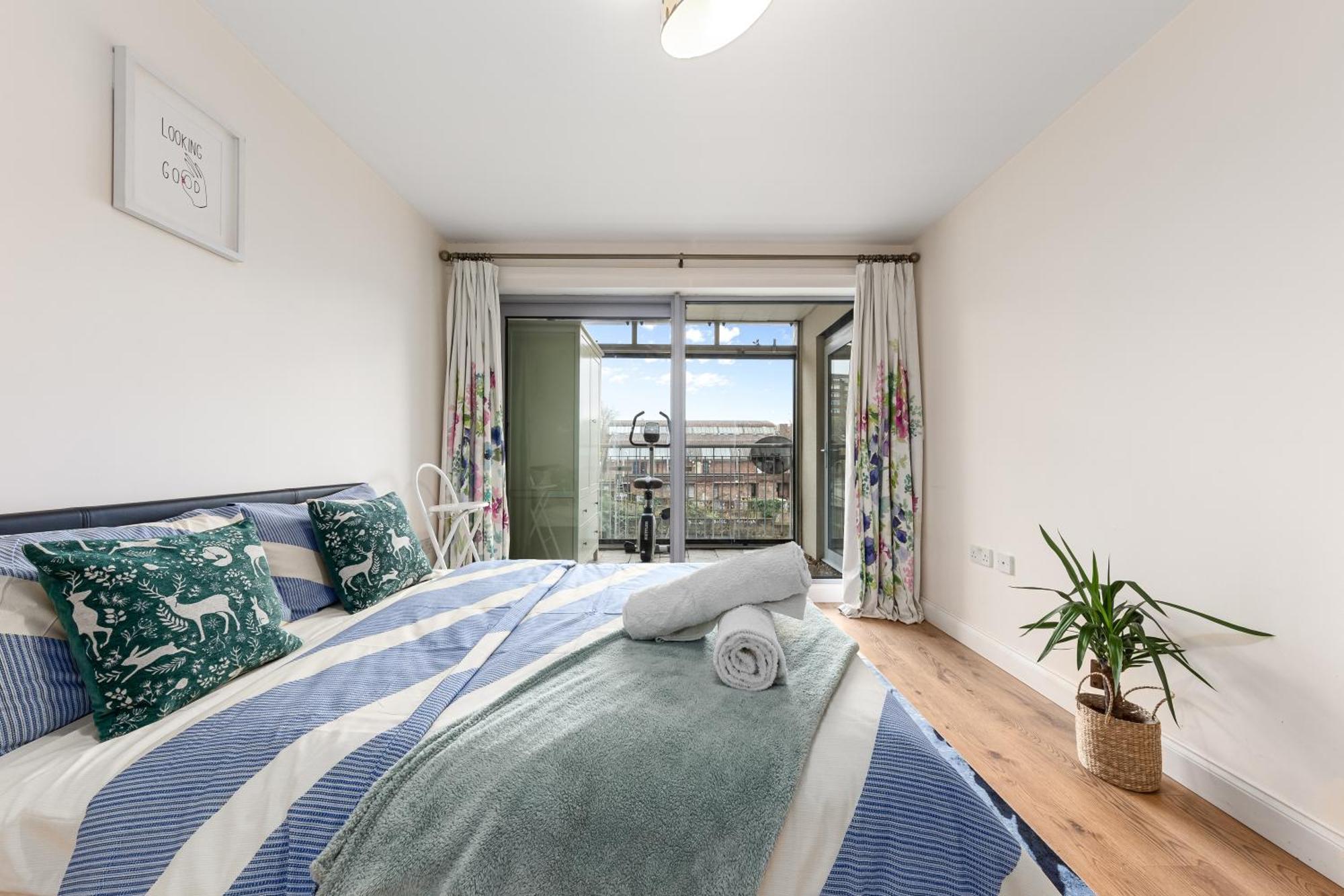 Apartment Modern Spacious 1 Bedroom Flat In Camden
