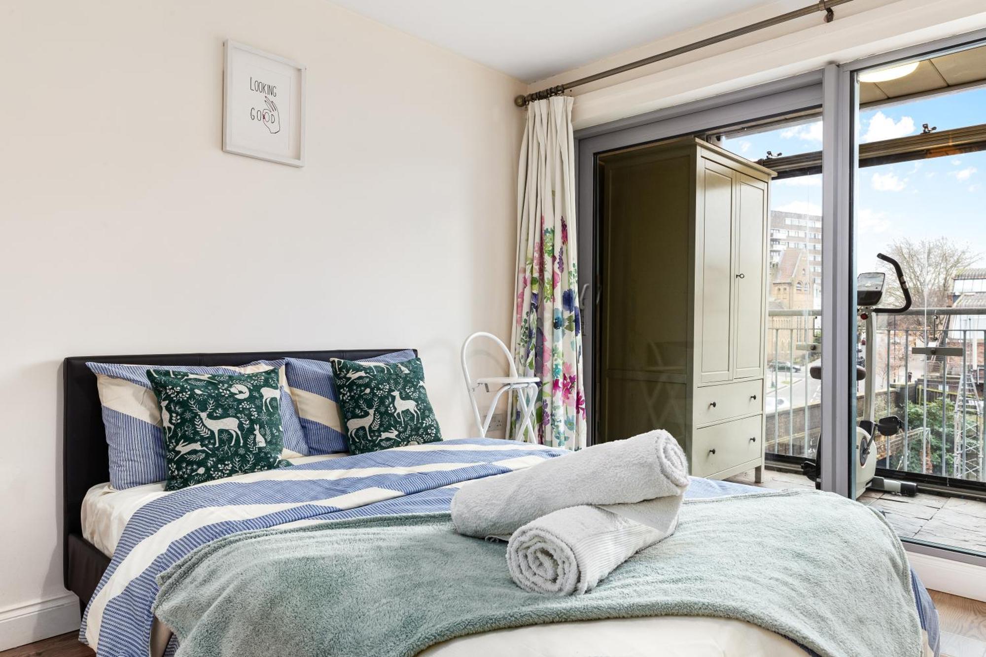 Modern Spacious 1 Bedroom Flat In Camden London