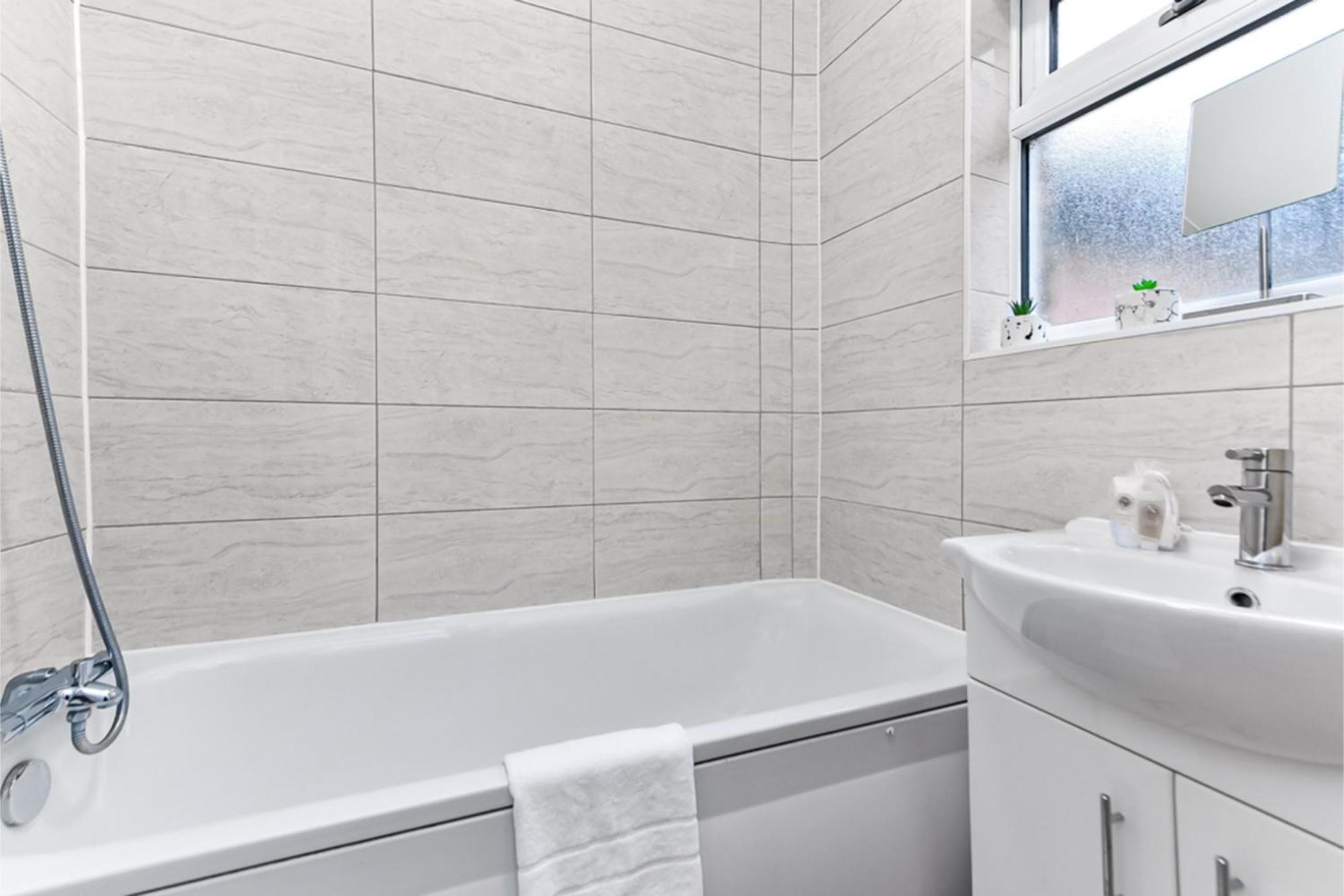 Appartement Stylish And Convenient 2bd Flat W/ Outdoor Space *