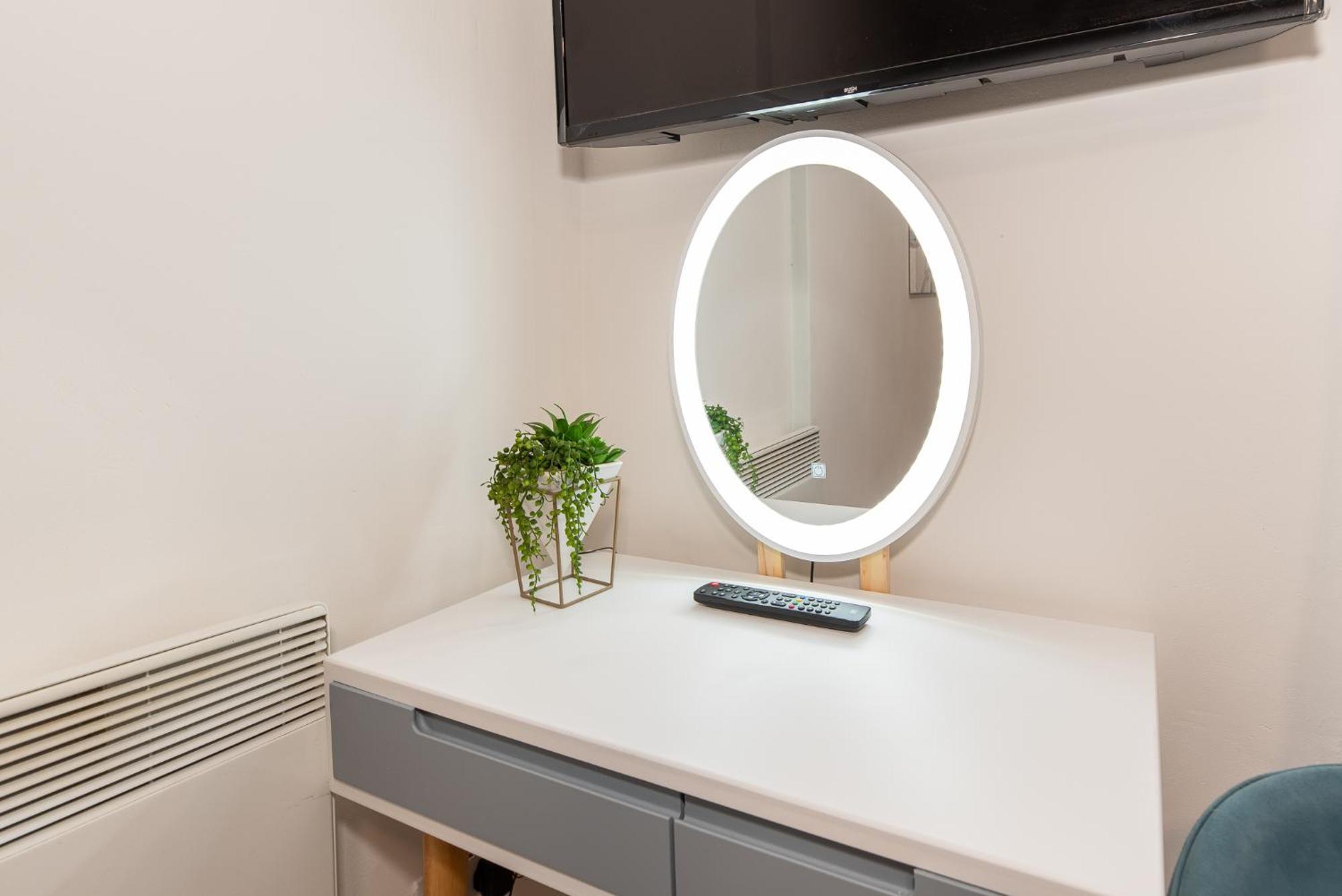 Chic Apartment, Bus 18 To Euston In 30 Min. Lägenhet London