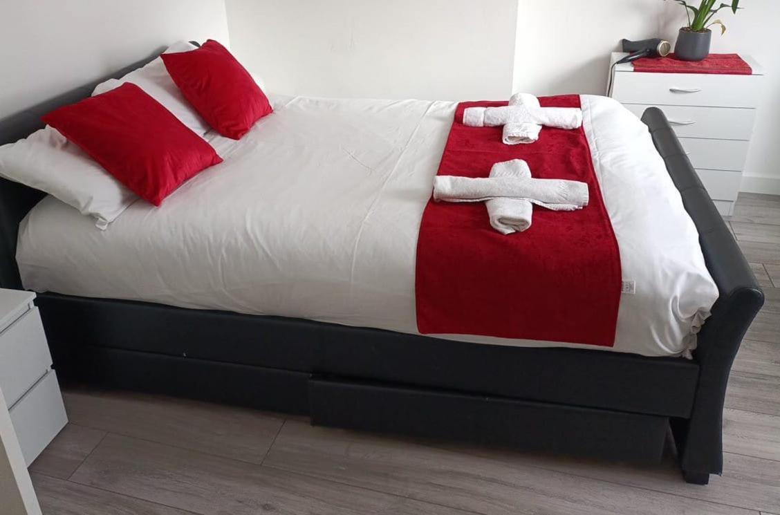 Gresham - Close To Excel, Contractors, Relocators, Paid Parking Casa vacanze