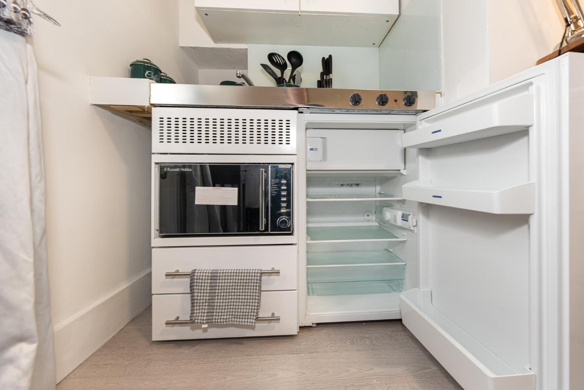 Small And Trendy 3b Appartement Londen