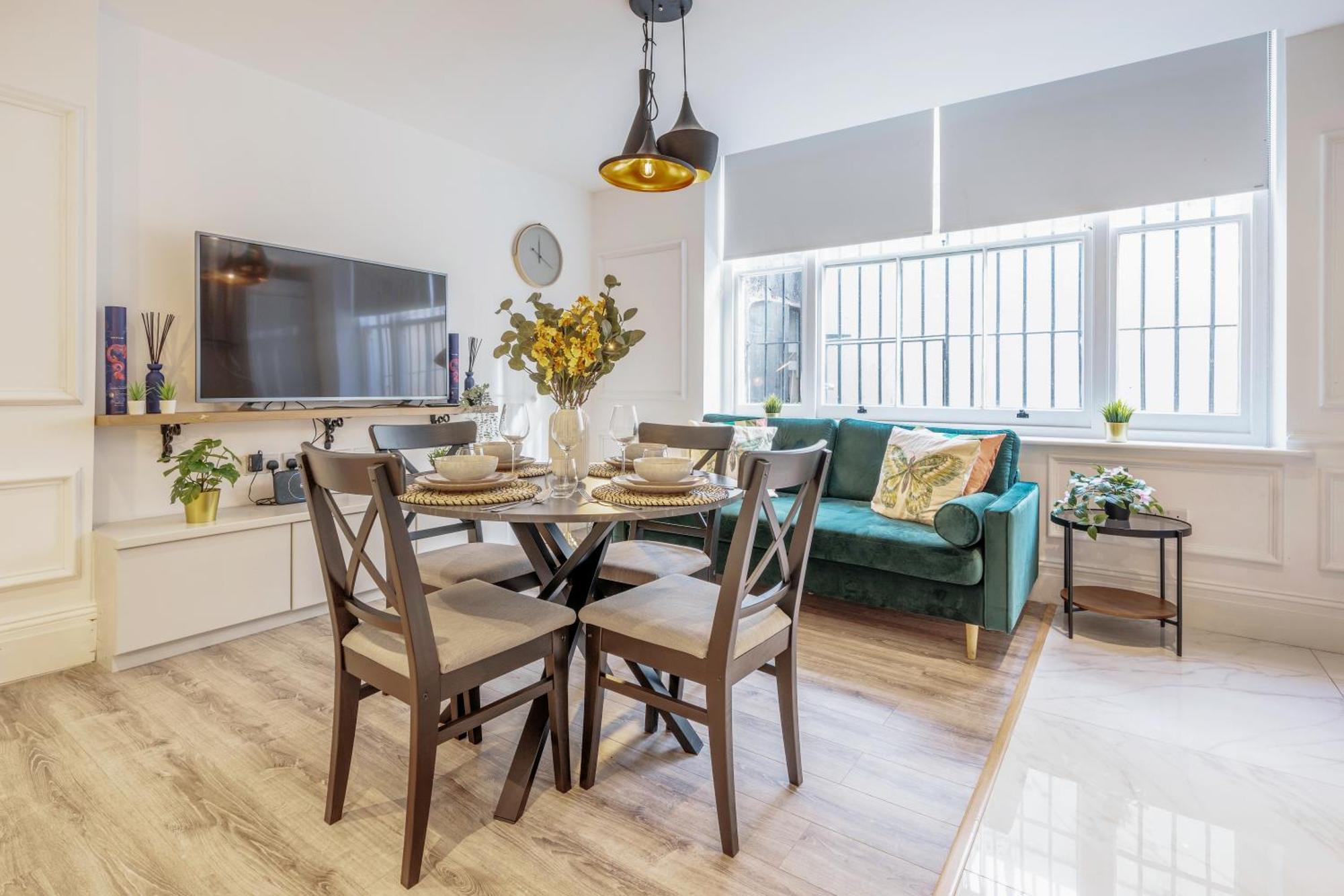 Lägenhet Hyde Park 2bedrooms 1bath *
