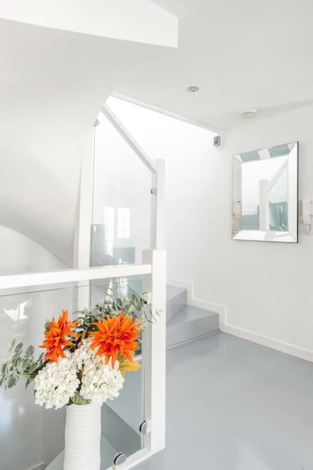 Ferienhaus Comfortable 4 Bed Mews Town House Near Hyde Park