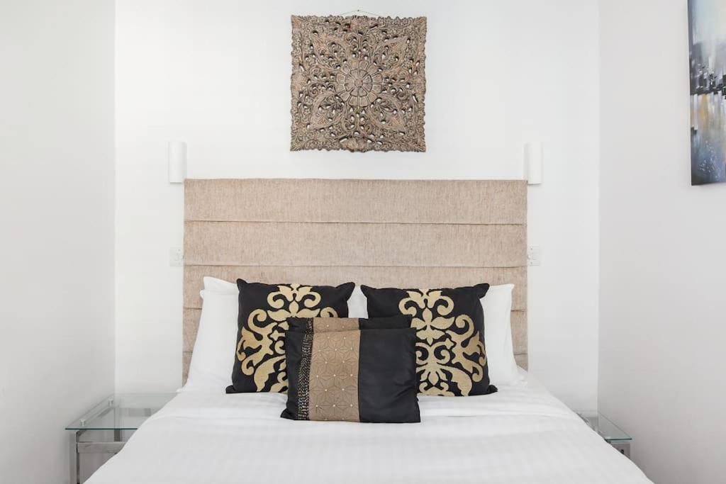 Ferienhaus Comfortable 4 Bed Mews Town House Near Hyde Park