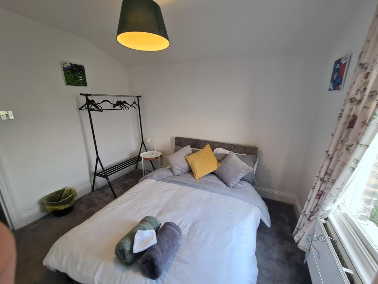 Appartement Three Bedroom House *