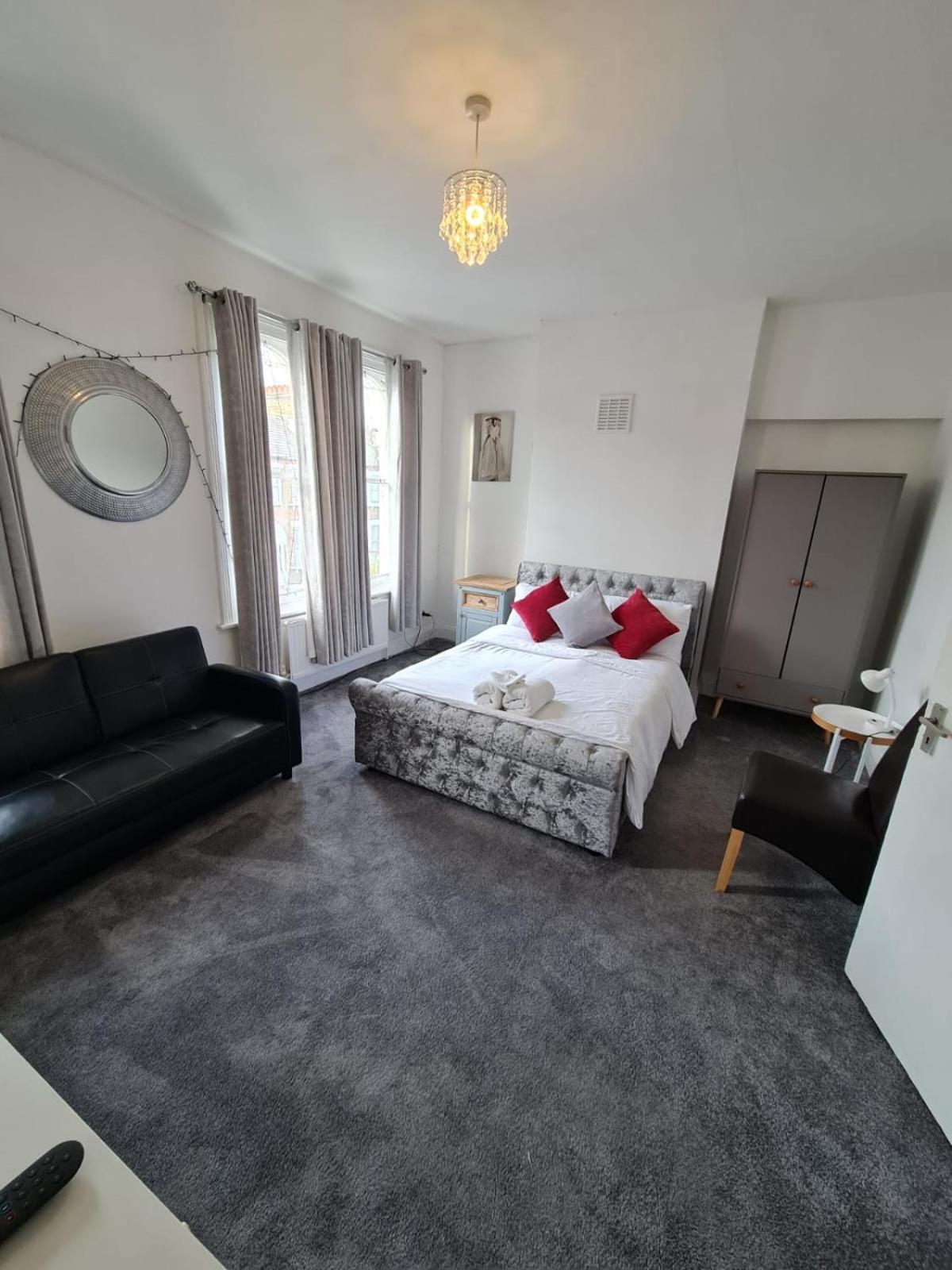 Three Bedroom House Londen