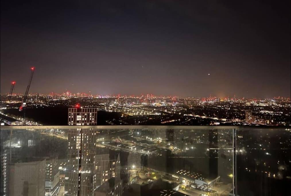 Apartment Luxe Place A London