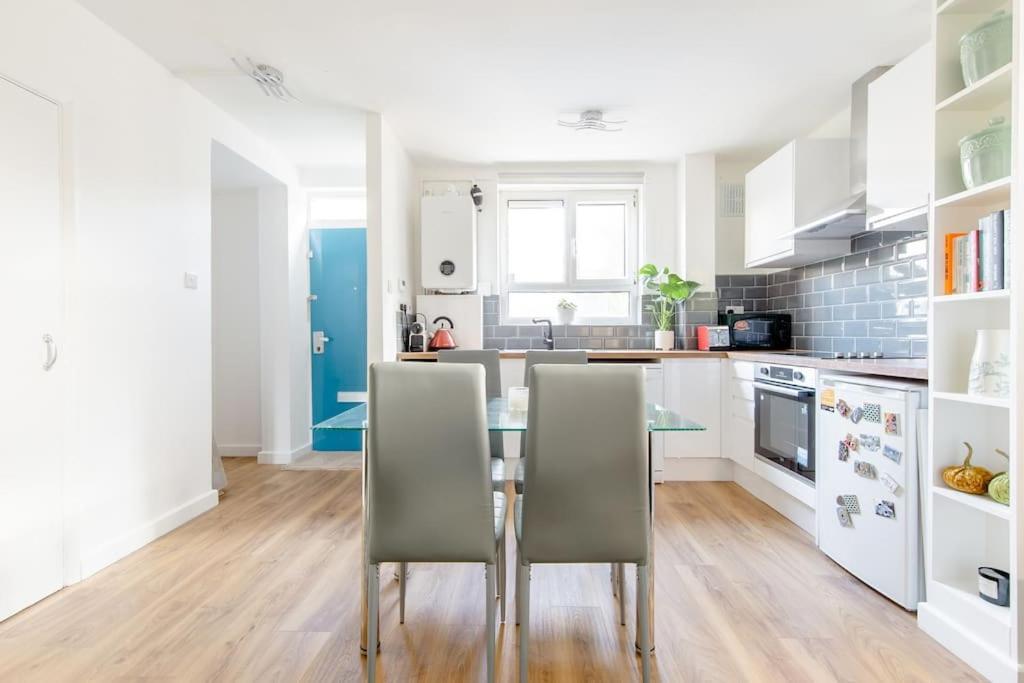Appartement *brand New 1 Bedroom Flat In London* *