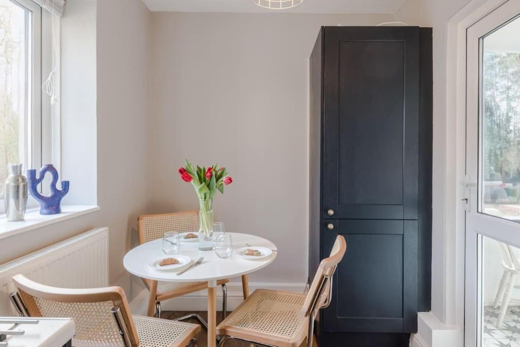 The Clissold, Two Bedroom N5 Leilighet