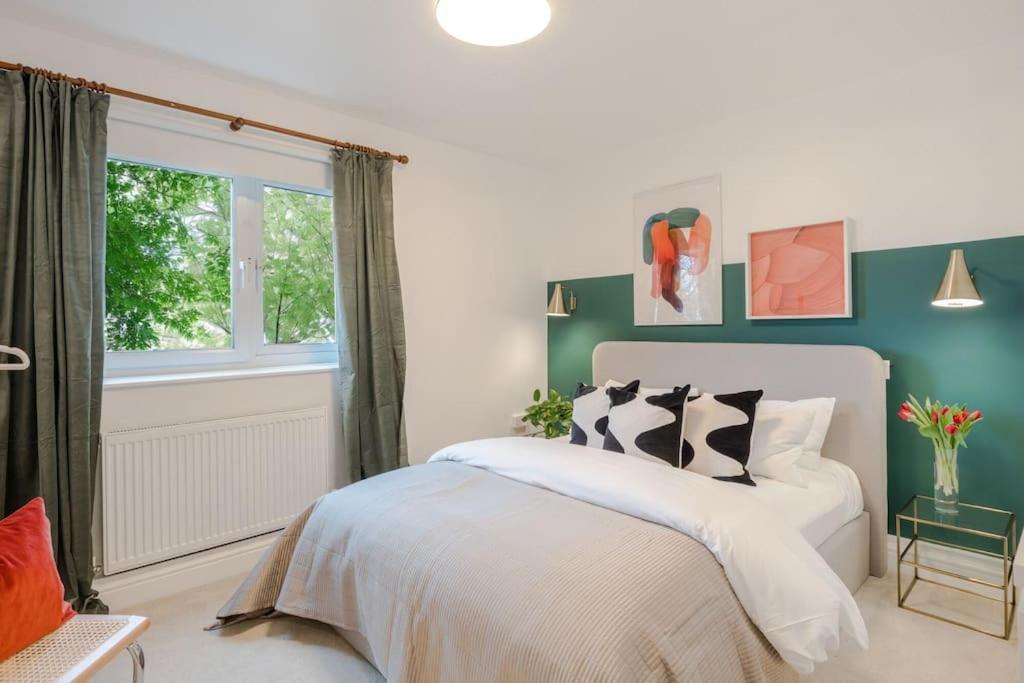 The Clissold, Two Bedroom N5 Leilighet *