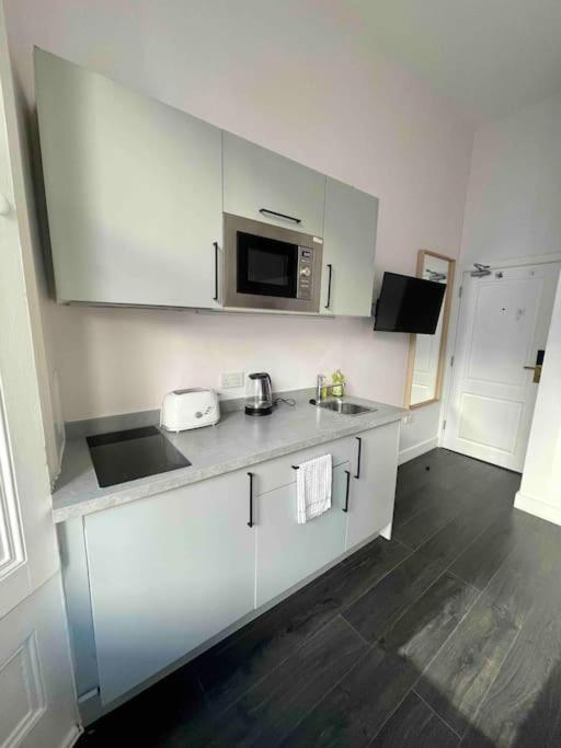 Small Studio In Notting Hill Lägenhet