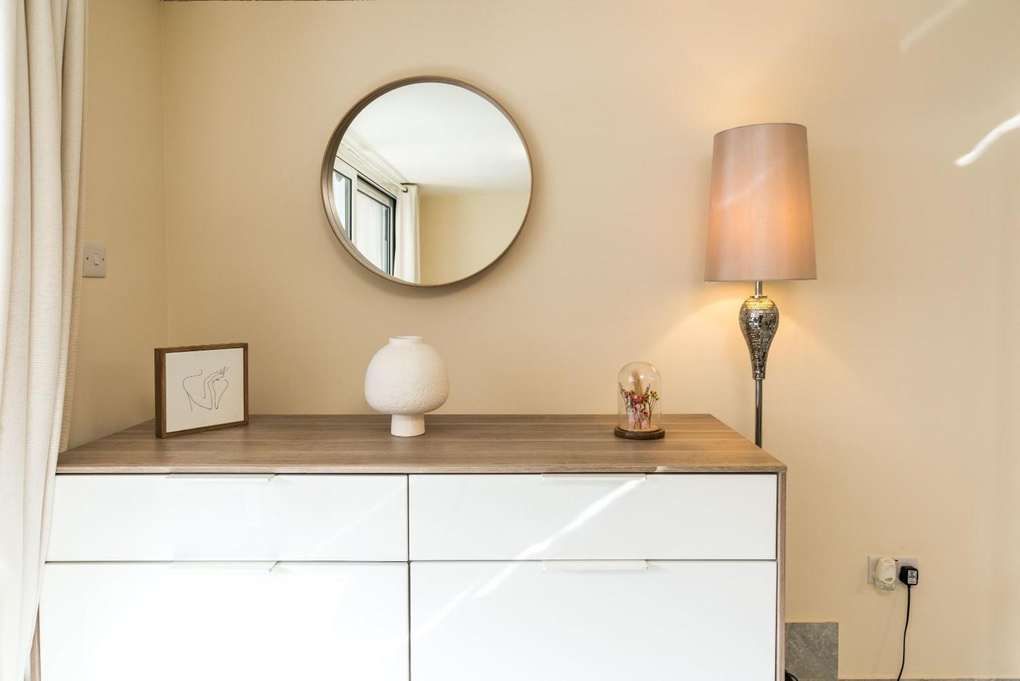 Semesterbostad Huge Fully Equipped Studio 1 Min From Tube Station