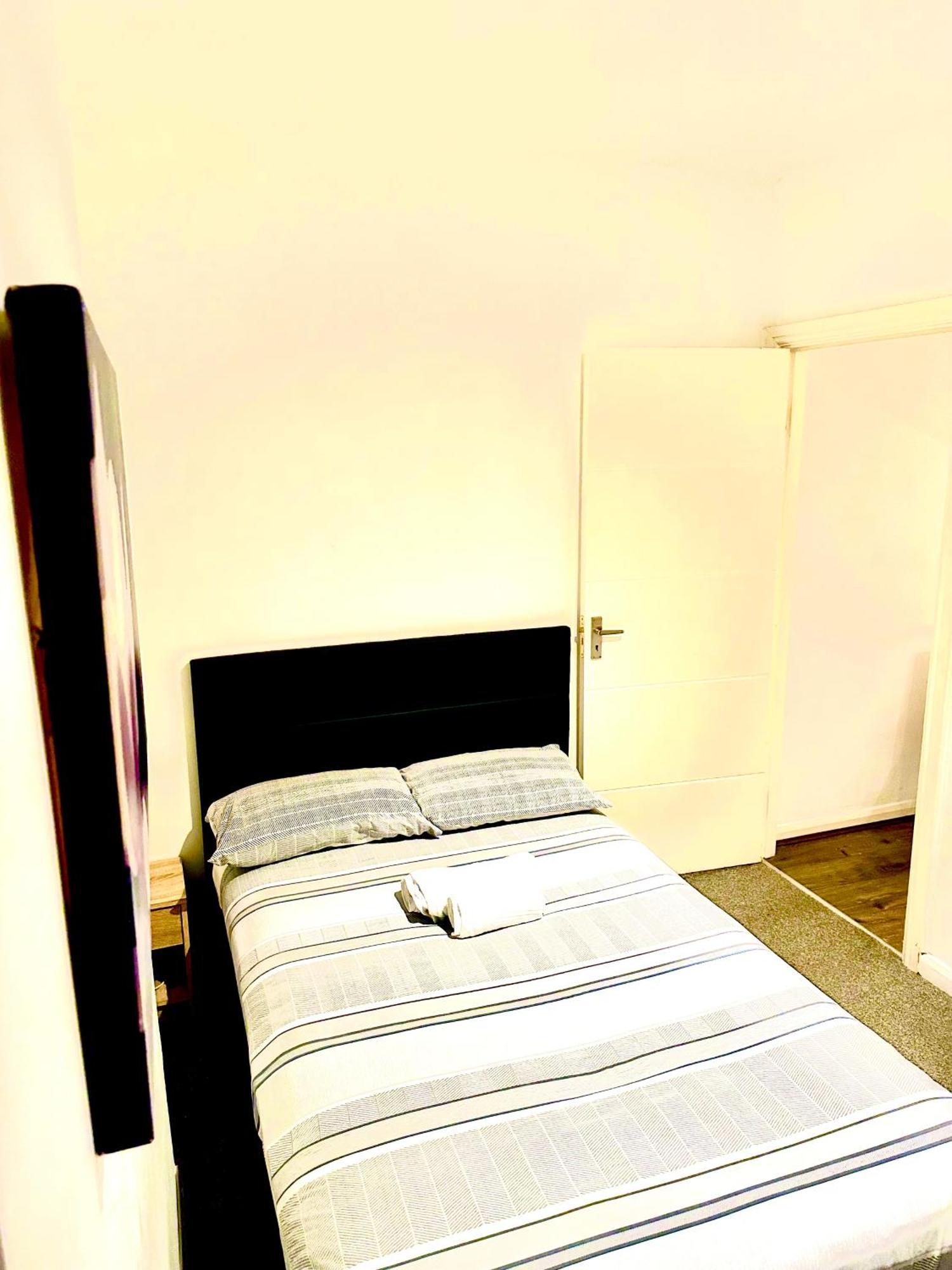 One Bed Flat In Central Apartment London